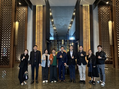 鍾紹熙副校長率美和科技大學團隊與新加坡廣惠肇留醫院總裁莫應章醫生會談圖片